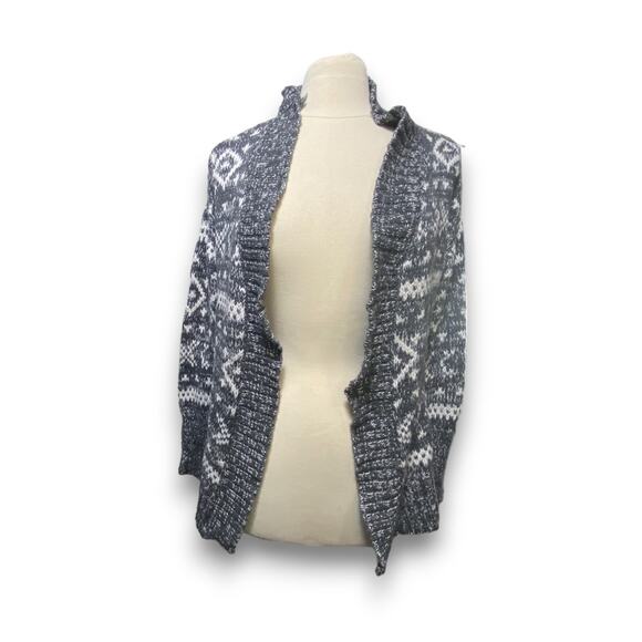 Aeropostale Boho Style Grey  Cardigan Sweater - Picture 1 of 5